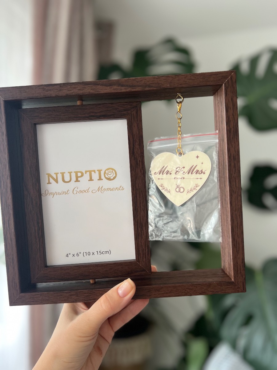 Mr & Mrs Wedding Photo Frame 4x6 Gift New Boxed