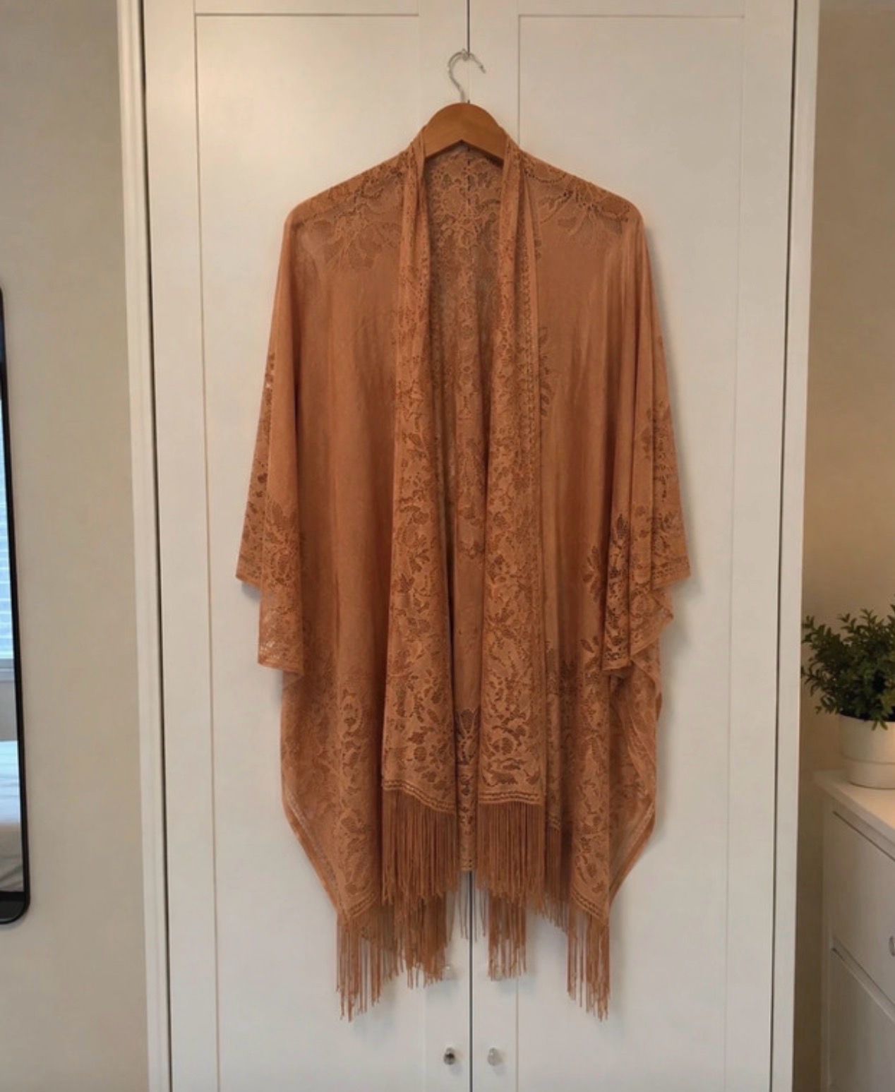 Rust Brown Lace Kimono Cardigan One Size – Boho Floral Fringe Shawl Wrap Cover Up