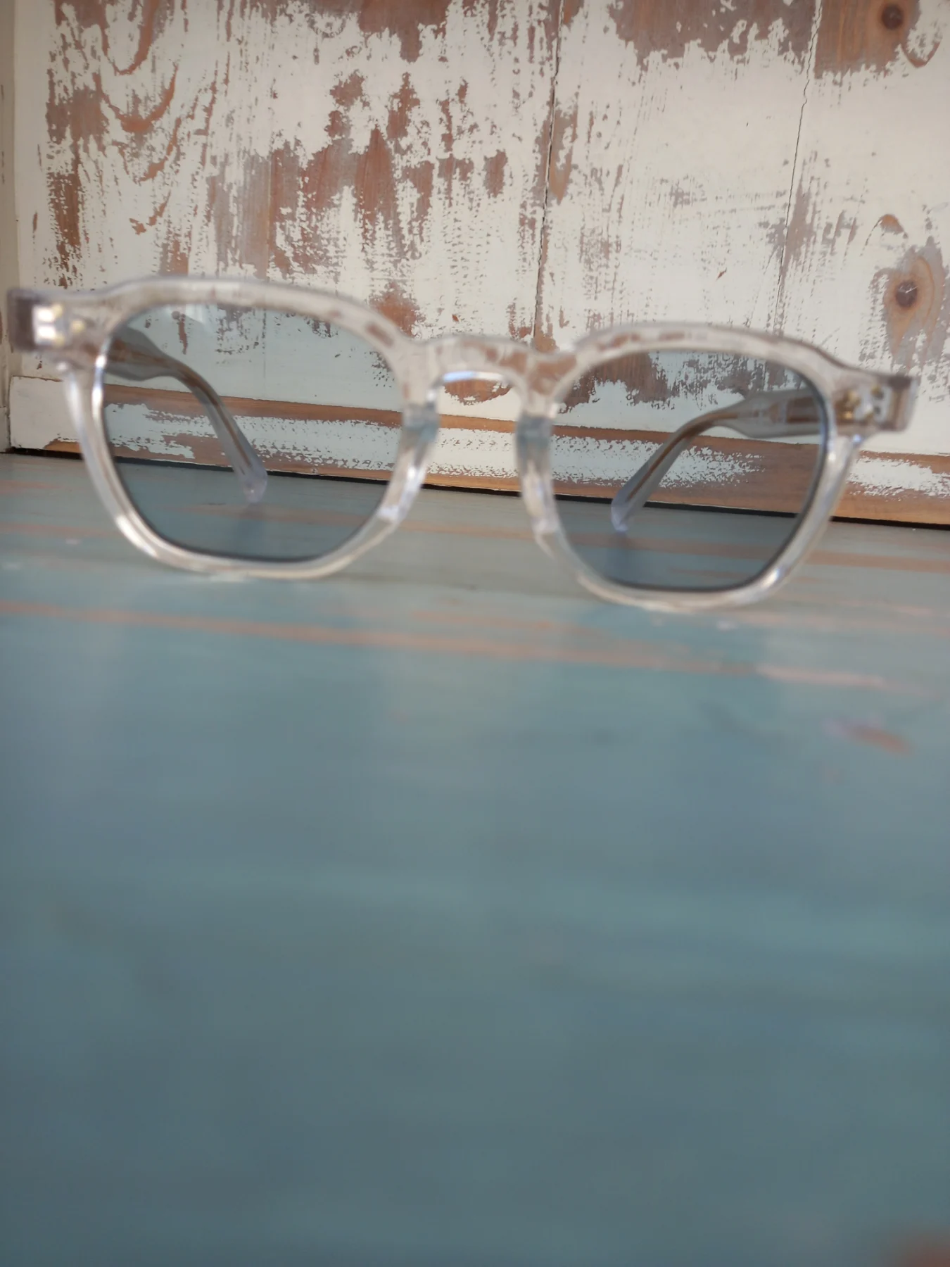 Vintage Style Clear Acetate Sunglasses with Tinted Blue Lenses