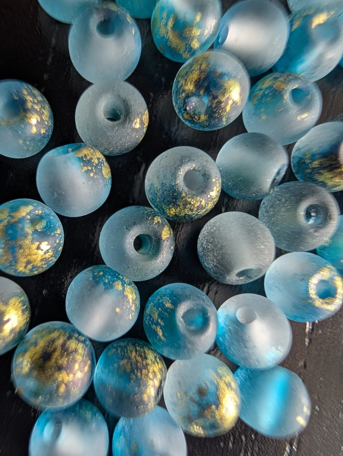 100 Inky Blue Gold Round Glass Beads Size 4mm Approx 100