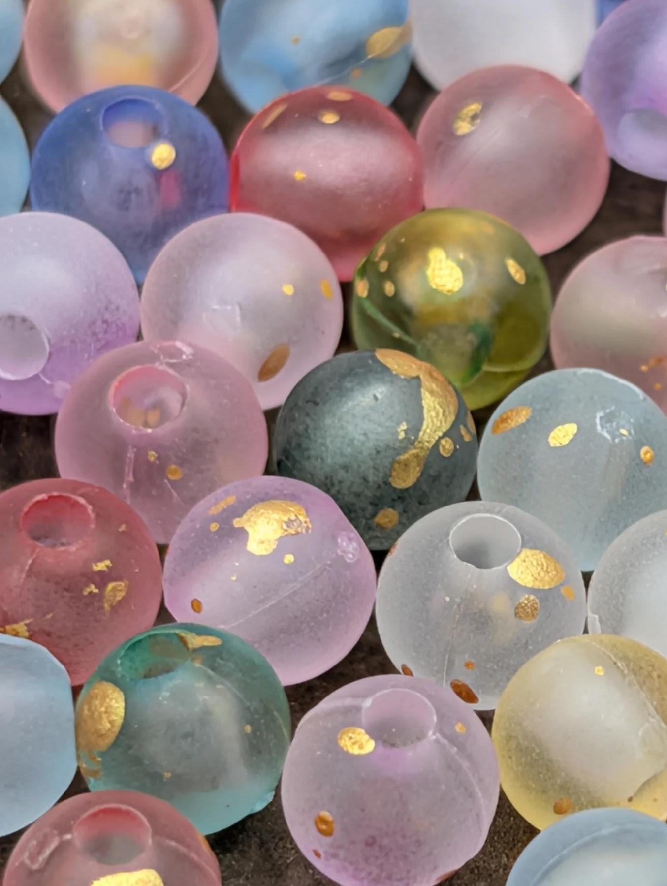 150 Mixed Gold Frosted Acrylic Beads Size 6mm