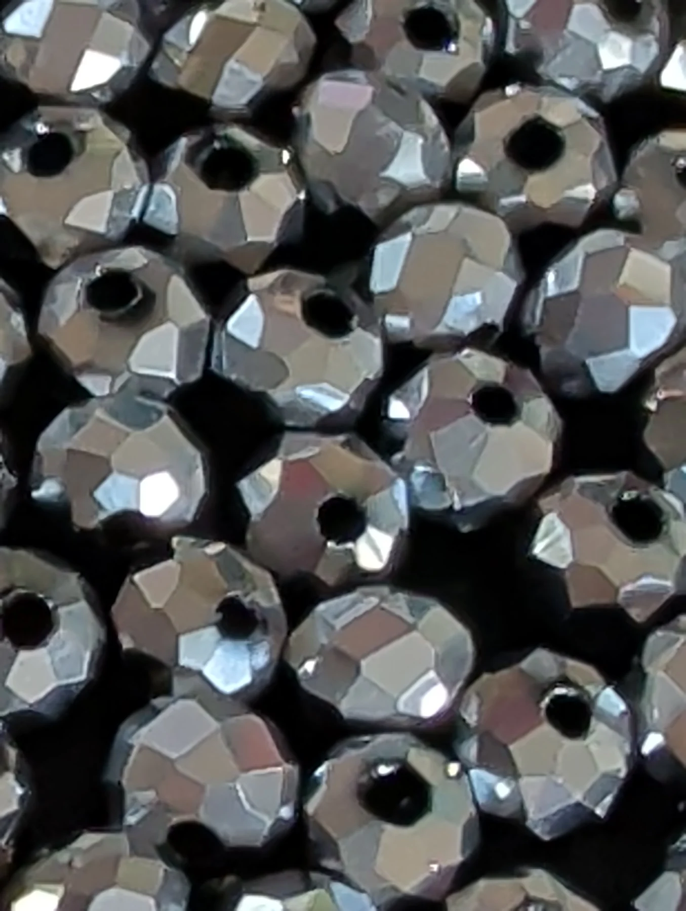 75 x Silver Glass Faceted Beads Size 6mm