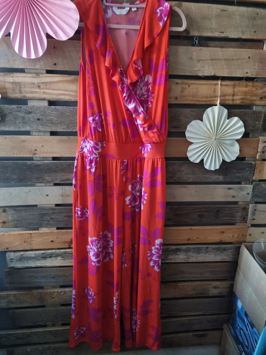 Dannie Minogue red flower jumpsuit size 12
