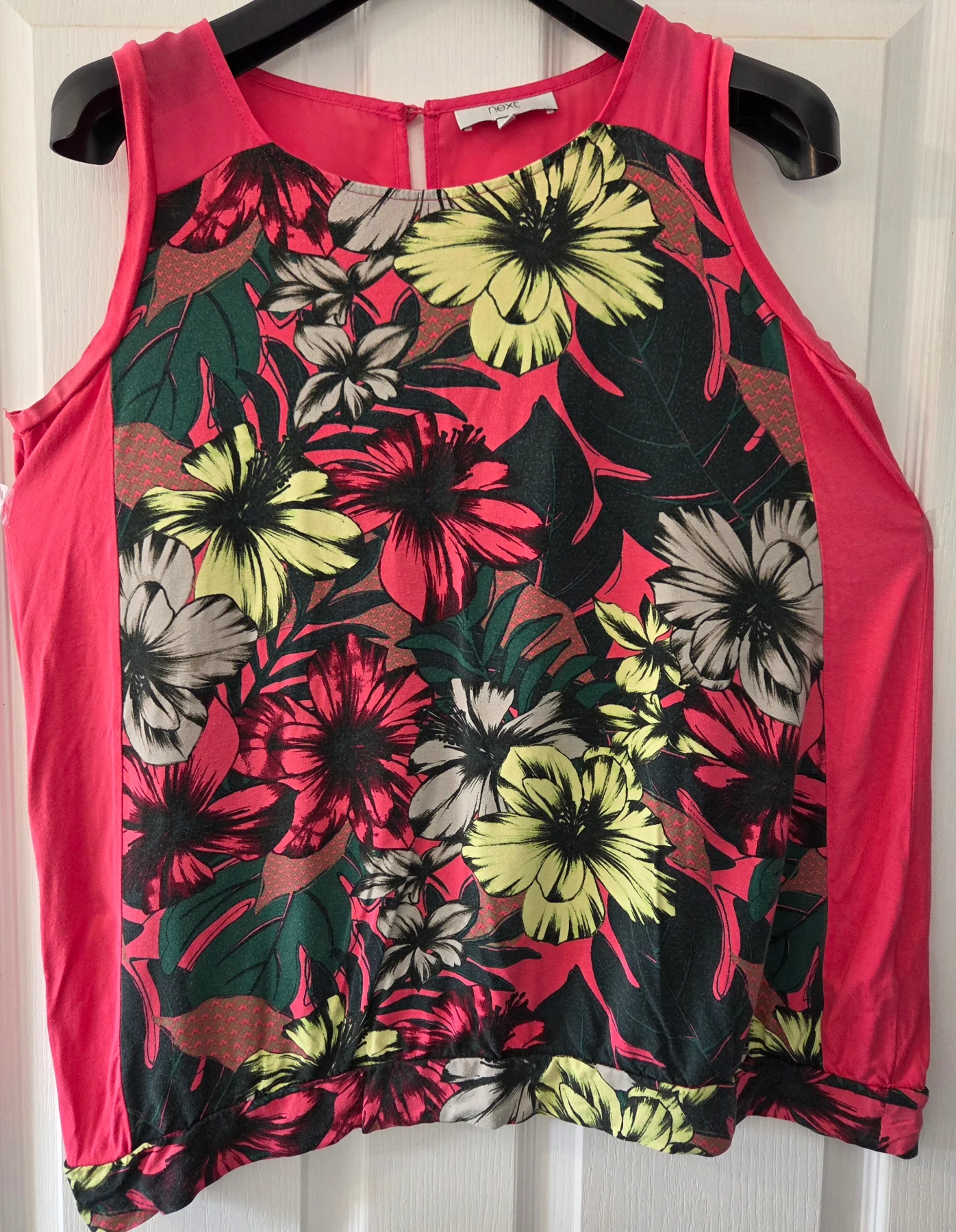 Next Pink Floral Print Top/T-shirt Size UK20