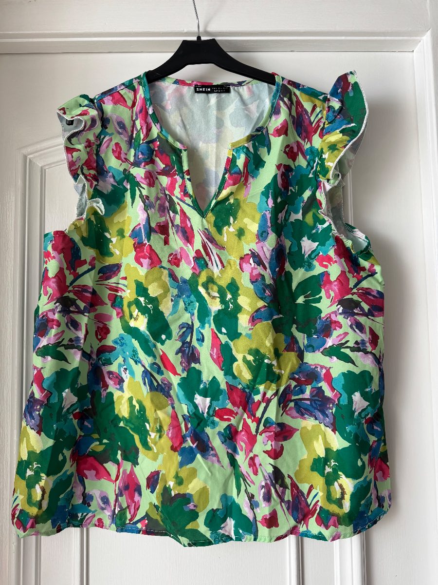 SHEIN multi green top size XL