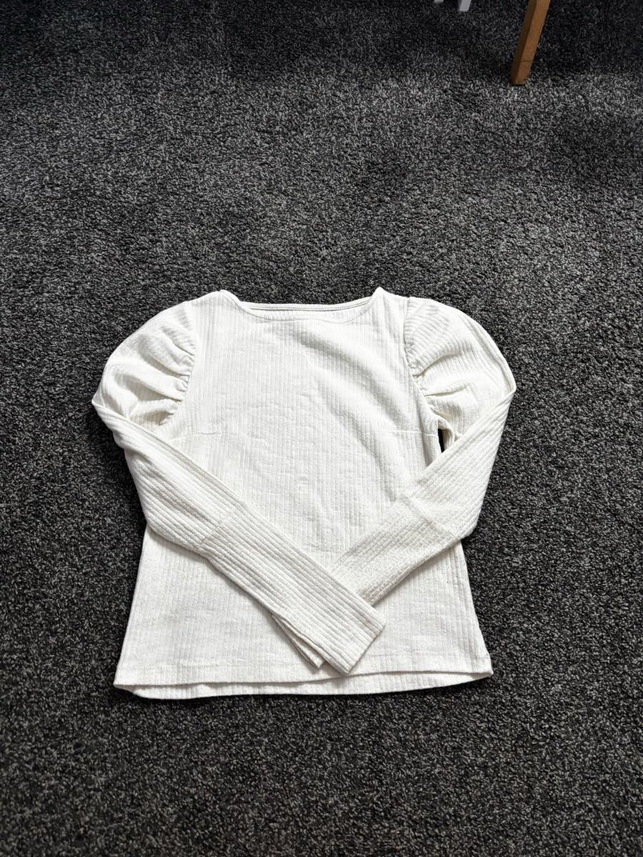 Cream ribbed puff-sleeve top