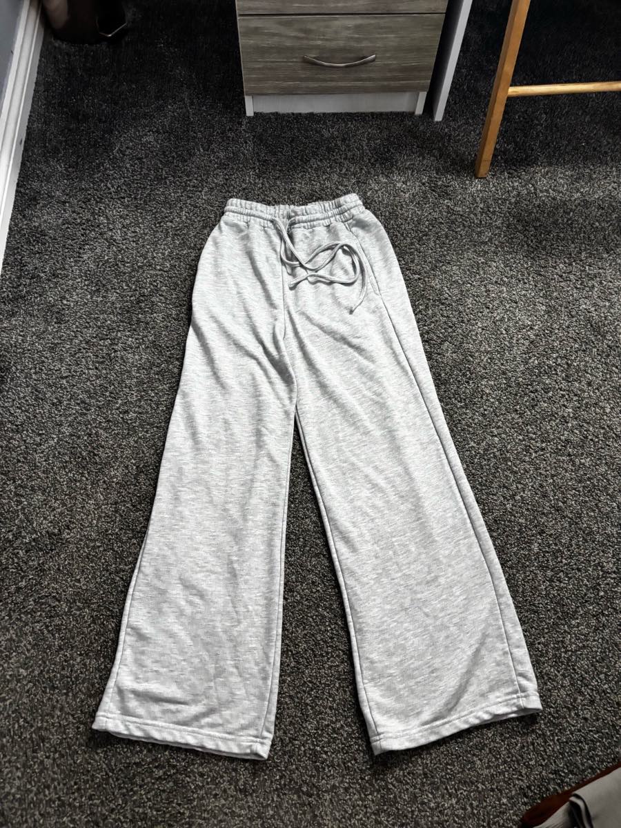 Grey wide leg joggers