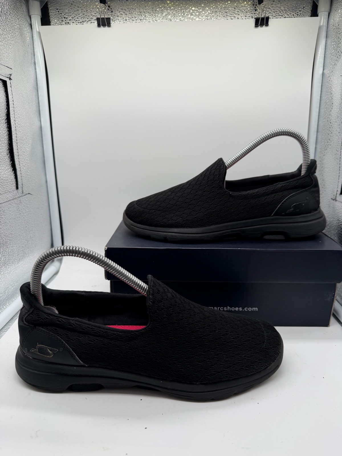 Skechers Go Walk Max 5 girls slip on trainers size uk 4