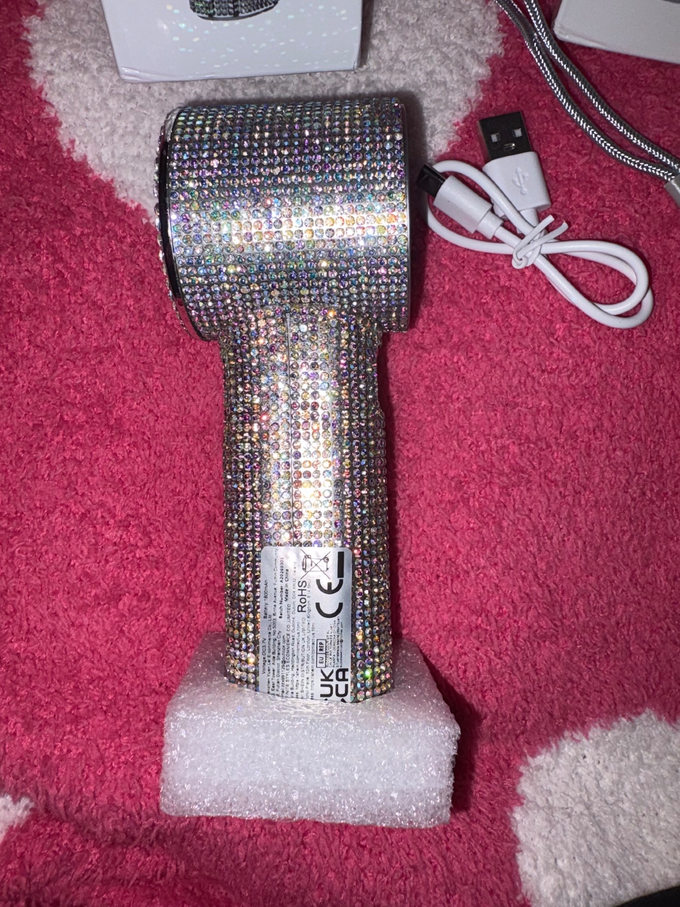 Iridescent Diamanté handheld digital fan. NIB 💎