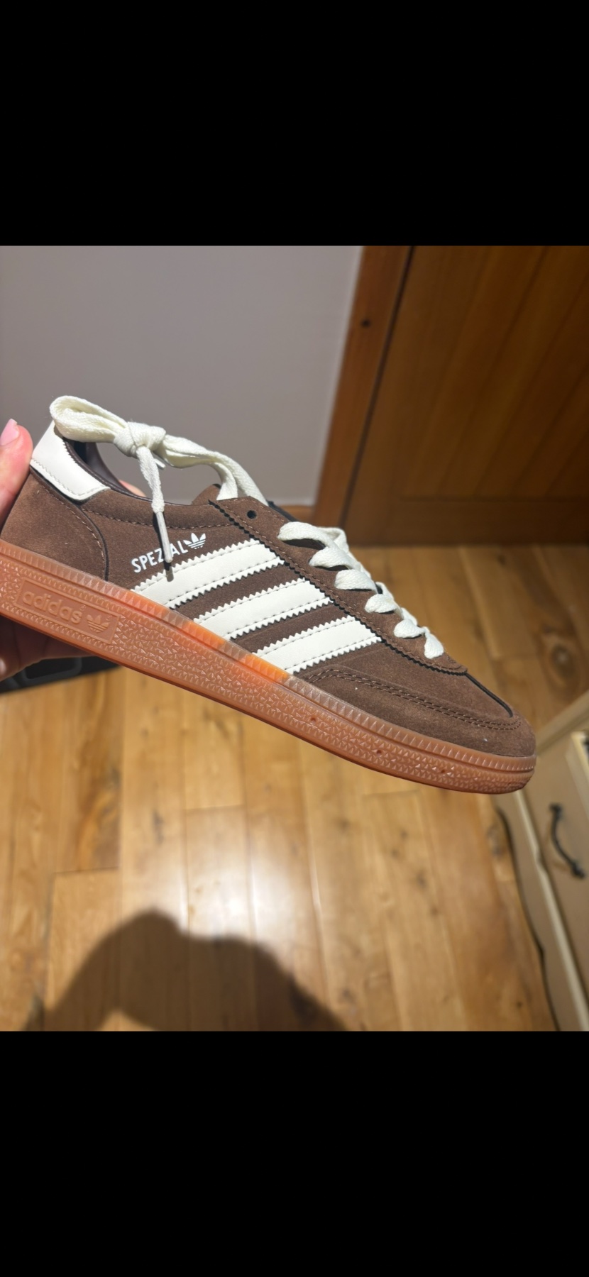 Adidas spezial brown size 4.5