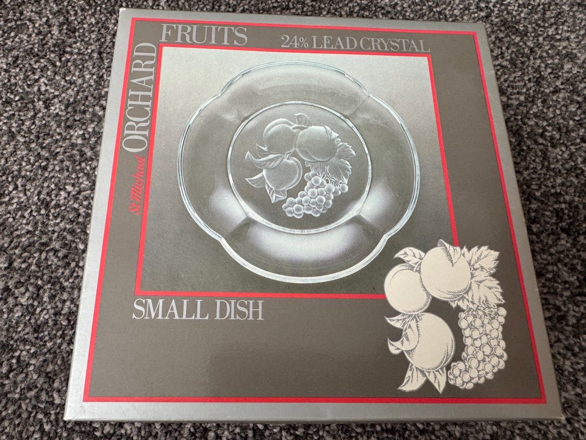 Orchard fruits vintage small dish 24% lead crystal