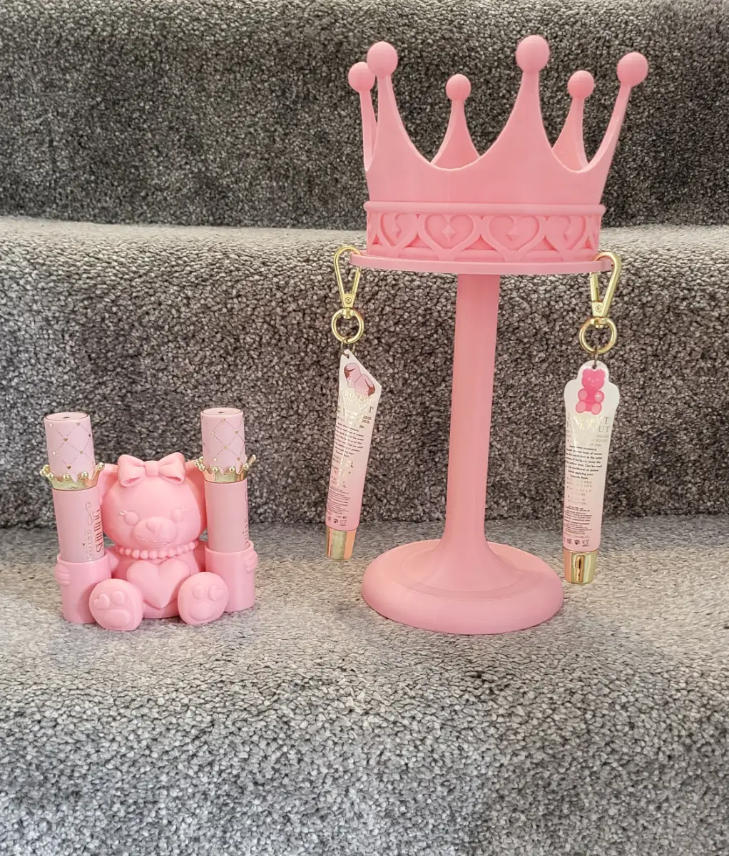 Crown Display Stand and Bear Lipgloss Holder Pink