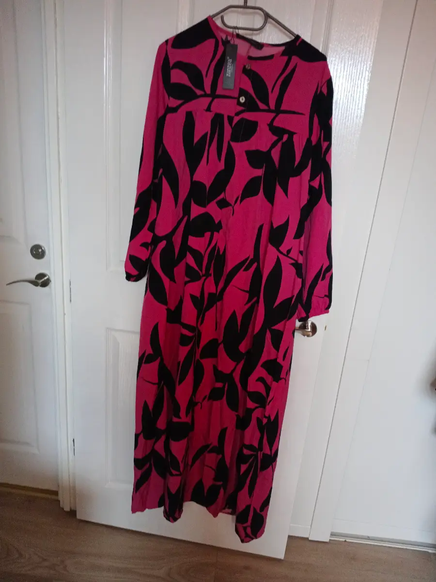 Ladies long dress
