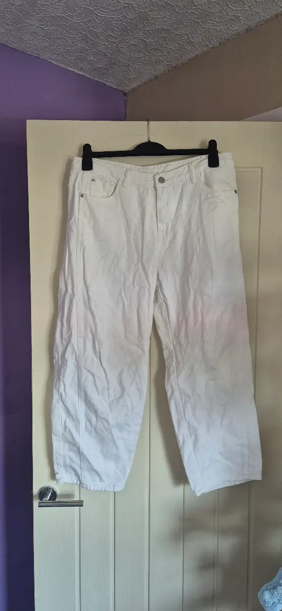Women's white jeans