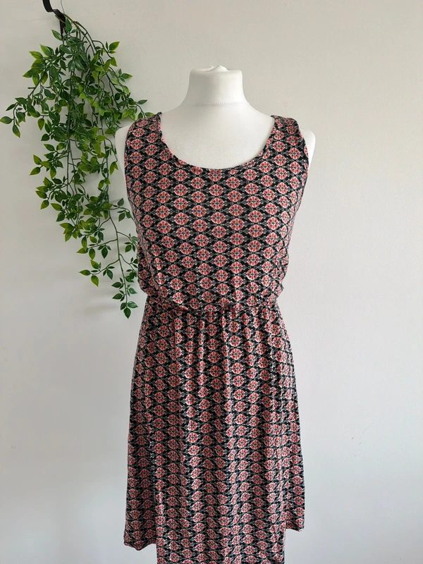 #017 George black dress with red floral print size uk 10 eu 38