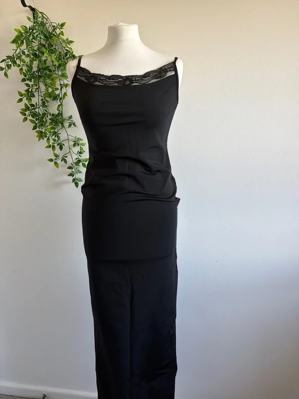 #011 Prettylittlething black long dress with lace on straps uk 12 eur 40