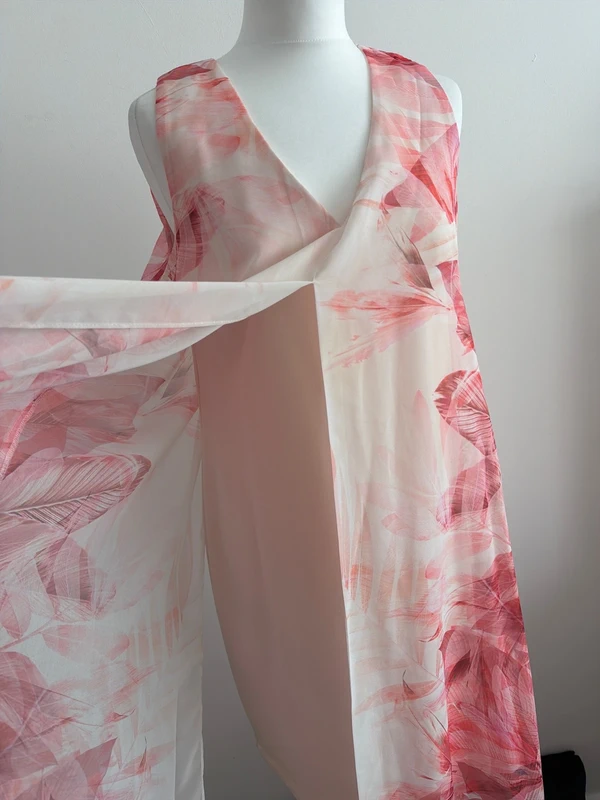 #117 Wallis dress with voile cape size uk 12 eur 40