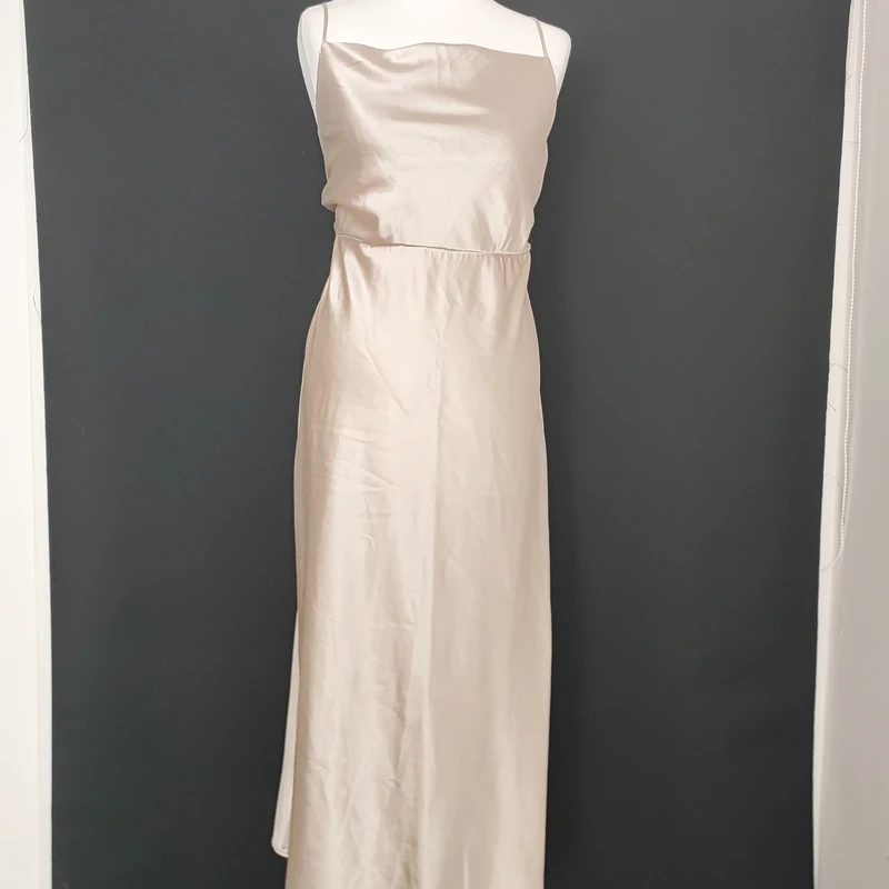 #072 Elegant dress, tied at the back, bare back, size approximately S/M