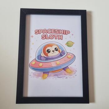 Spaceship Sloth A4 Art Print – Cute Space Sloth Design on 300gsm Card