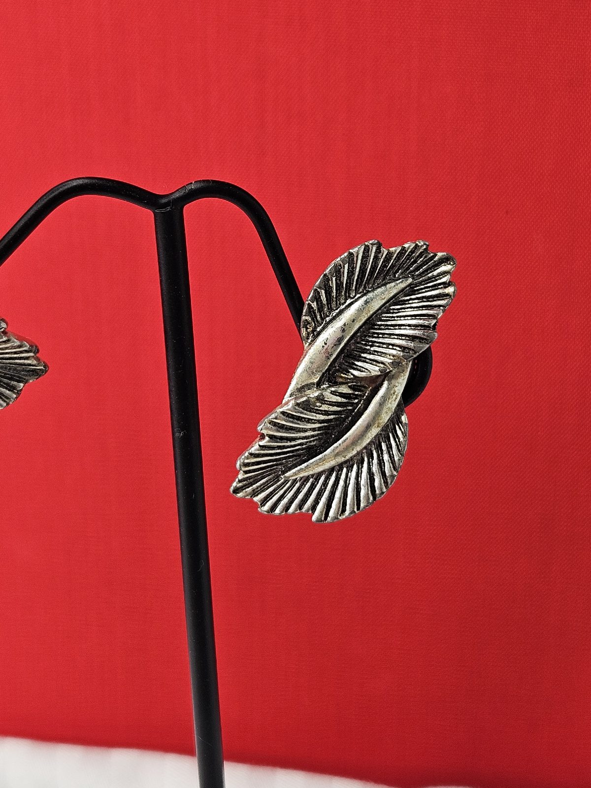 Vintage Jewelcraft Coro Clip On Earrings Leaf Wing 1950/60s Made In England