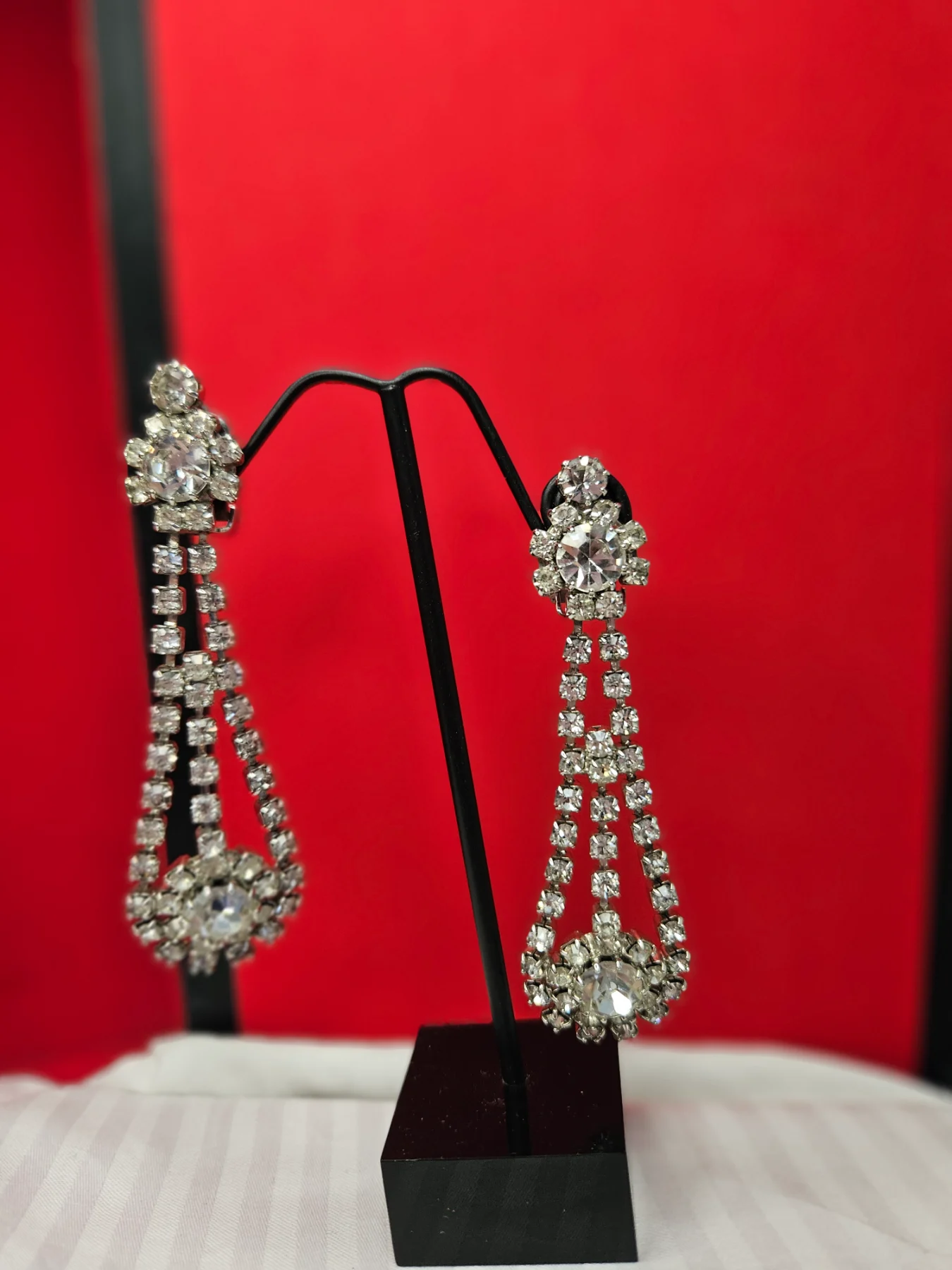 Vintage Rhinestone Chandelier Earrings Dangle Clip On Mid Century Bridal Prom
