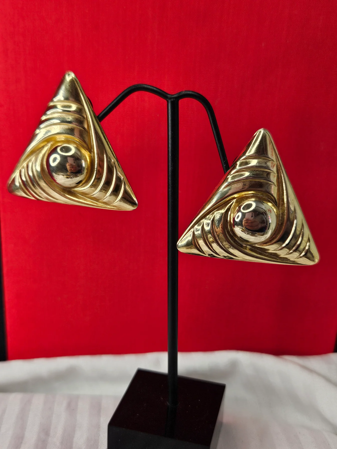 Vintage 80s Gold Tone Geometric Triangle Clip On Earrings Bold Statement Runway