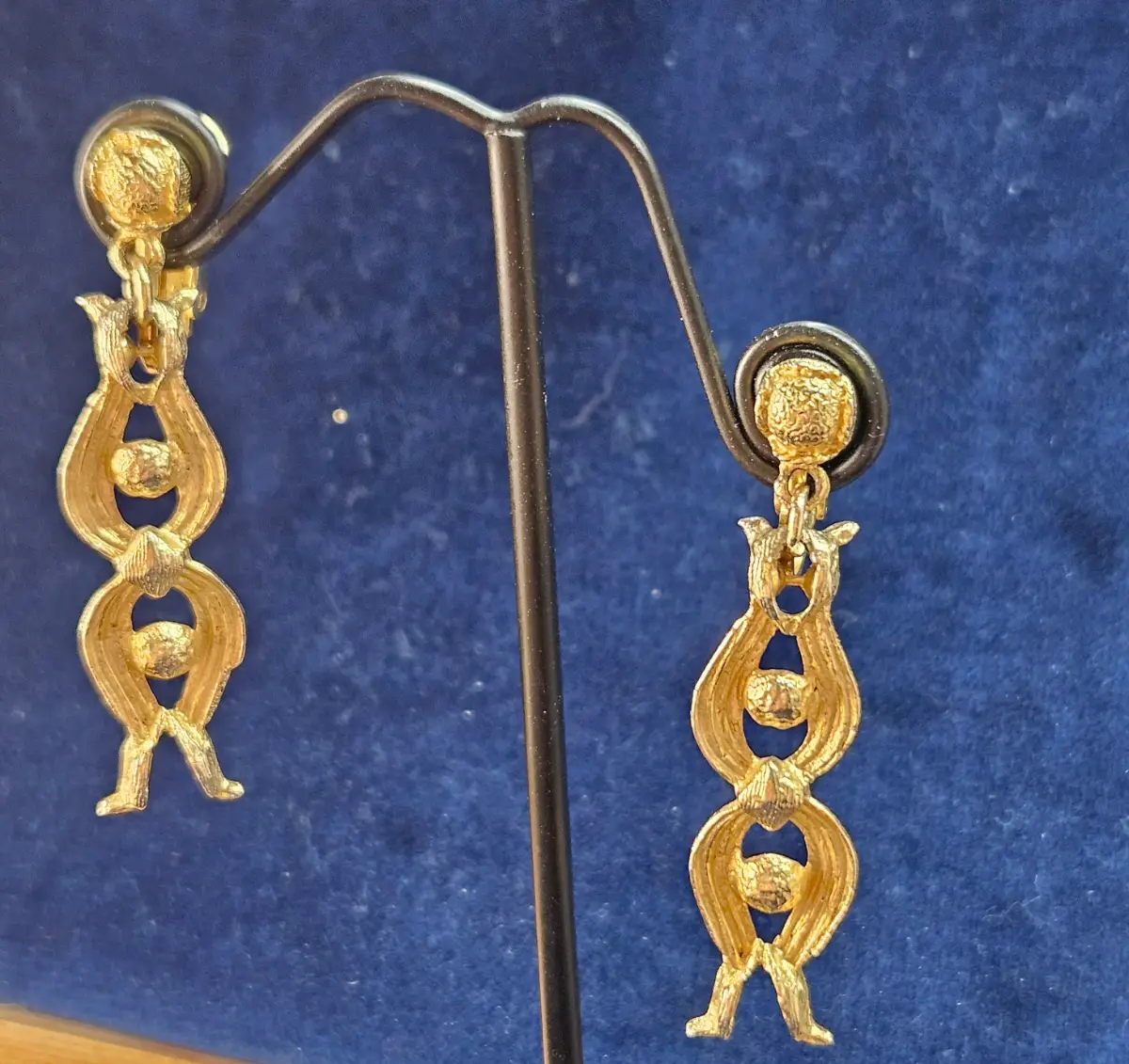 Vintage Etruscan Inspired Design With Textured Metal & Ball Clip On Earrings
