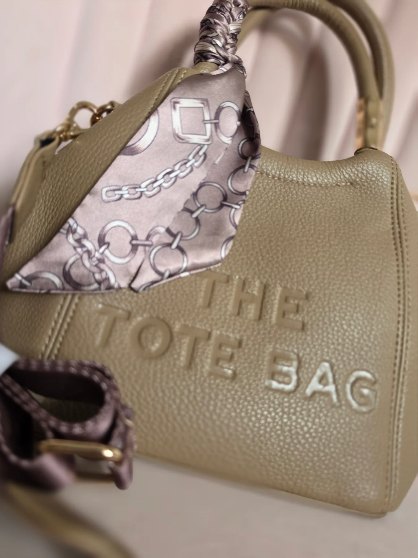 BNWT The Tote Bag – Taupe Pebbled Finish