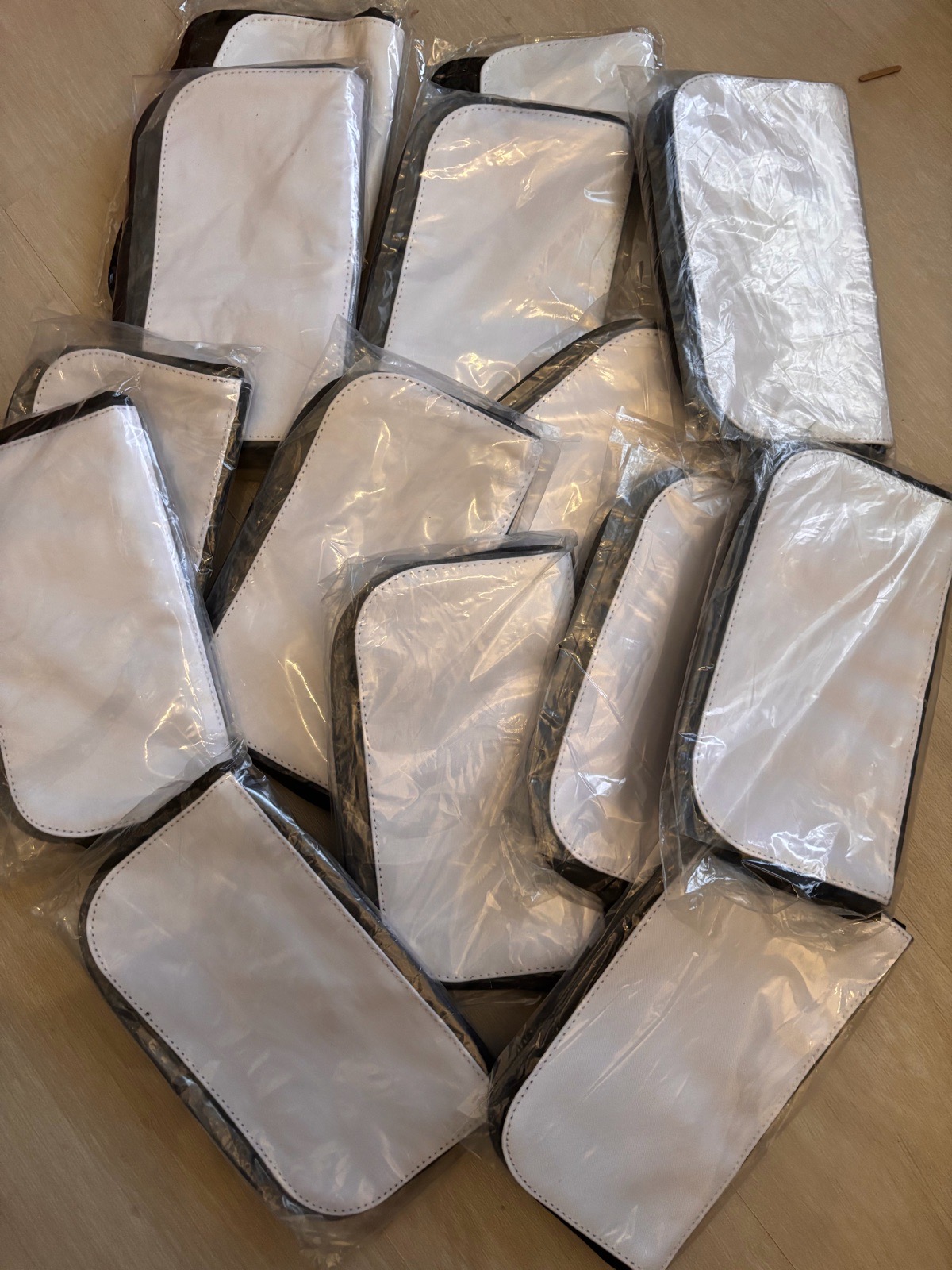 Pack of 10 x Sublimation Make Up Pouches/Pencil Cases