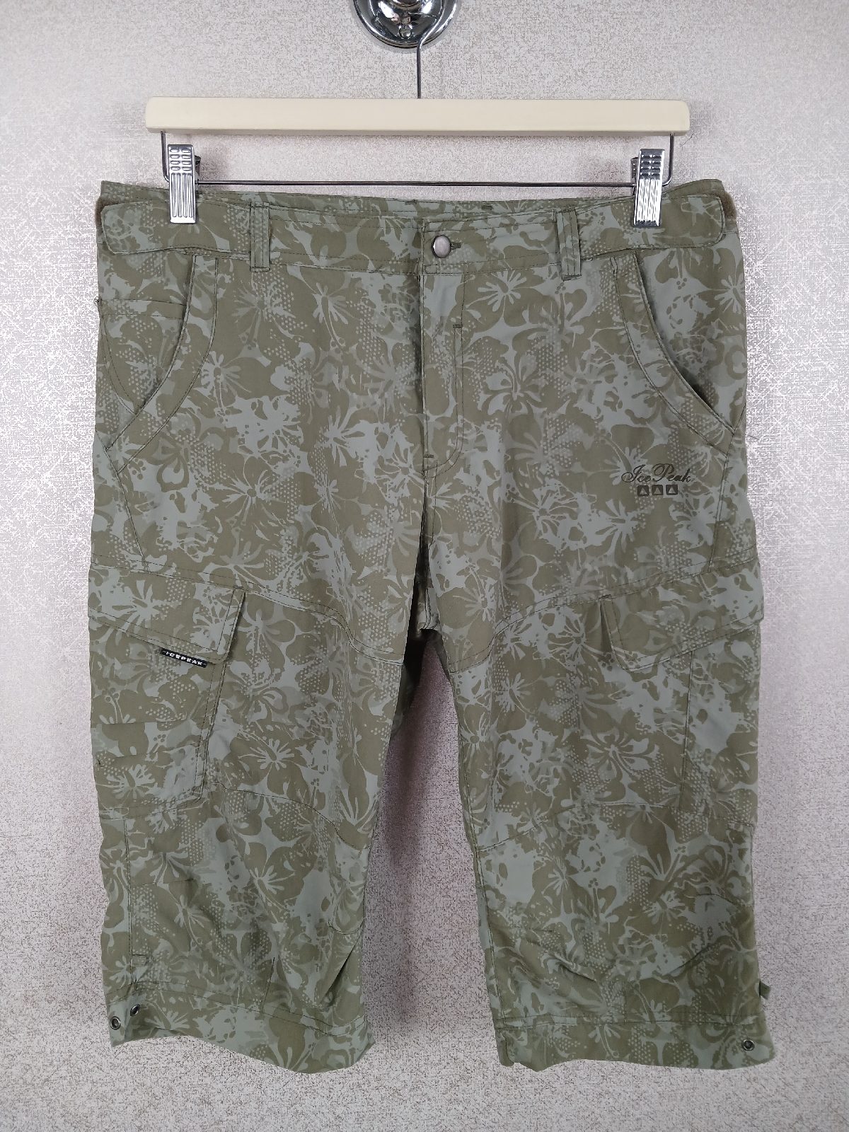 IcePeak Womens Floral Cargo Capri Pants Olive Green Khaki Short Trousers Size 14