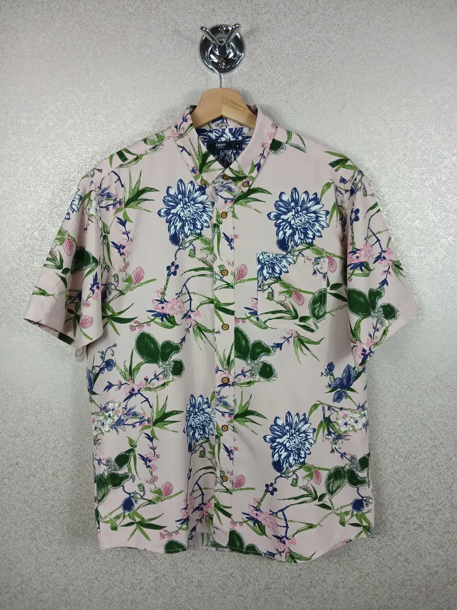 Cotton Traders Mens Shirt M Medium Pink Blue Floral Short Sleeve Casual Hawaiian