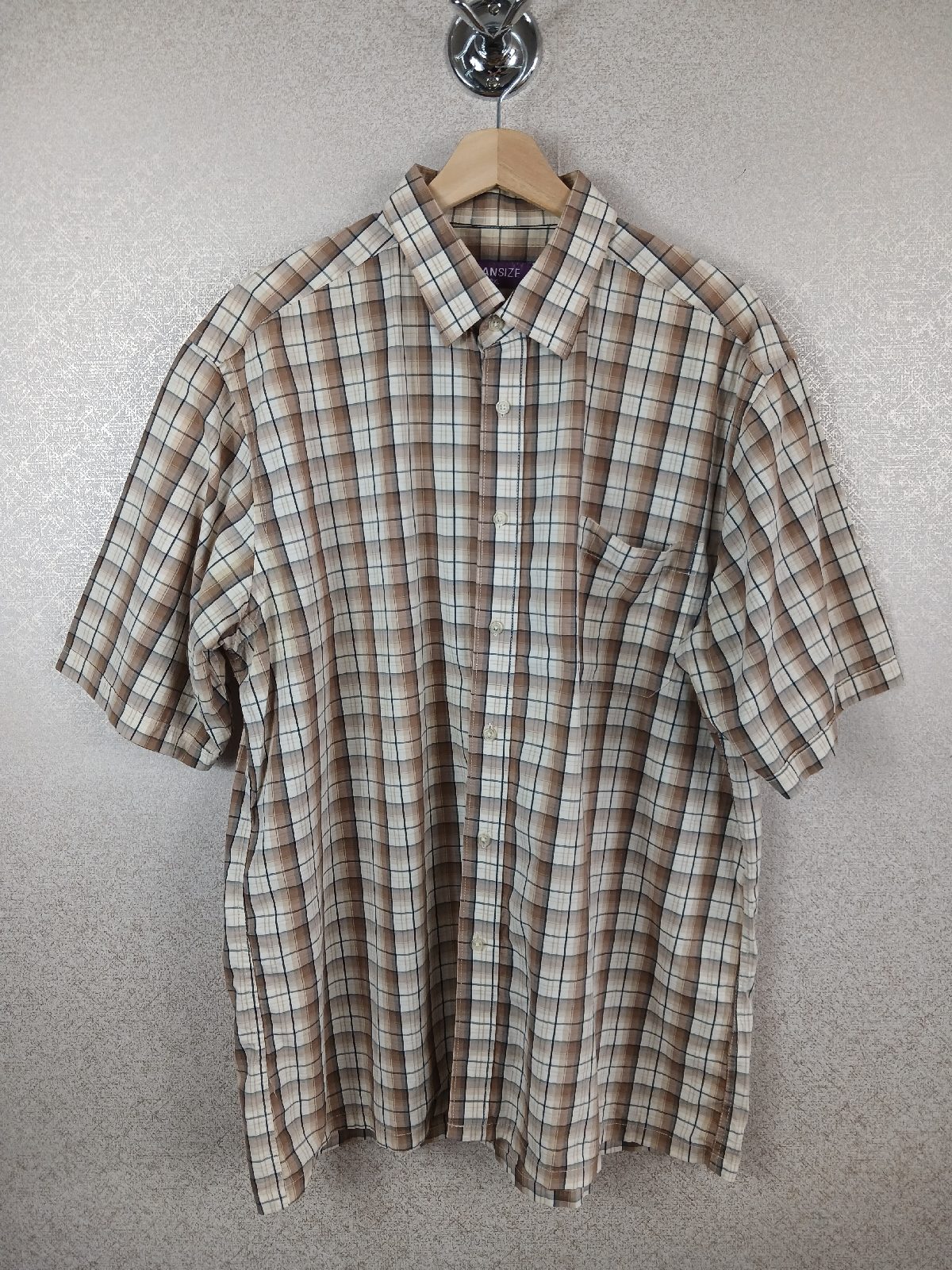 Mansize Mens Shirt 2XL XXL Beige Brown Plaid Check Shortsleeve Button Up Casual