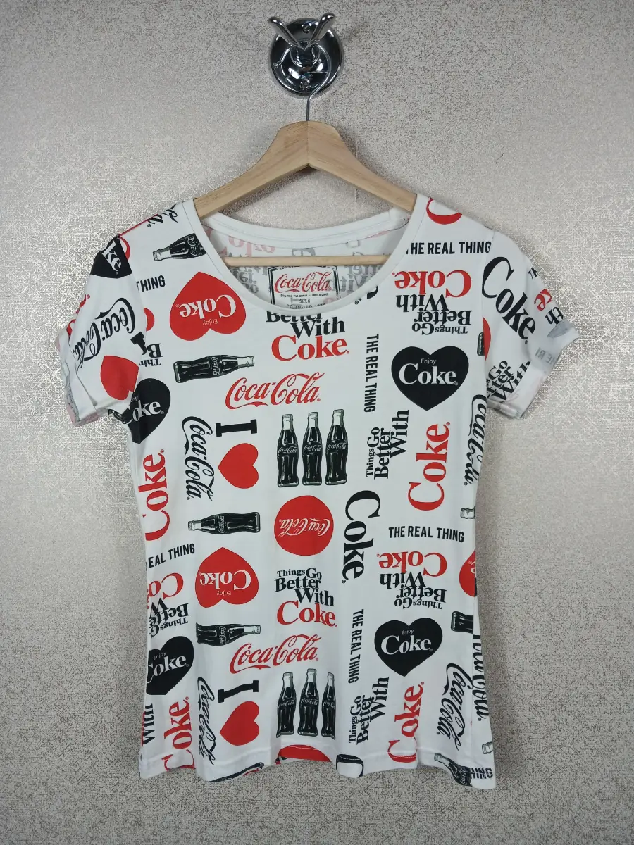 George Coca-Cola Top Womens Size 8 All Over Print Tshirt Retro White Red Coke