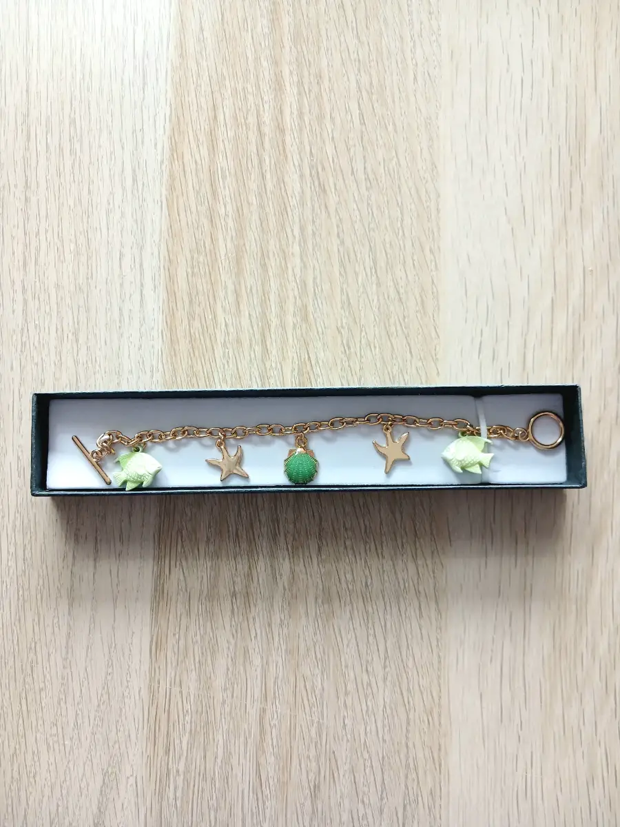Green & Gold Strafish & Shell Handmade Ocean Charm Bracelet Jewellery Gift Boxed