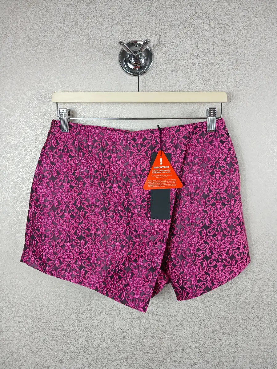 Girls On Film Pink Brocade Skort Size 10 BNWT Magenta Floral Wrap Mini Shorts