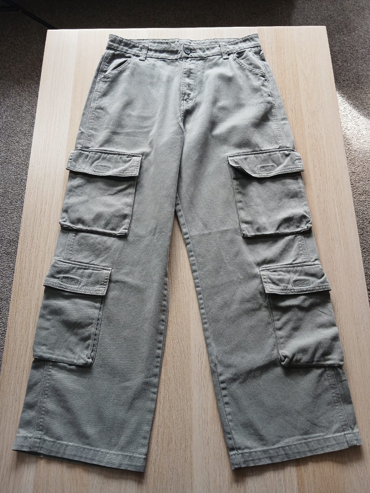 H&M Divided Womens Green Straight Leg Cargo Trousers Pants 100% Cotton Eur 42 14