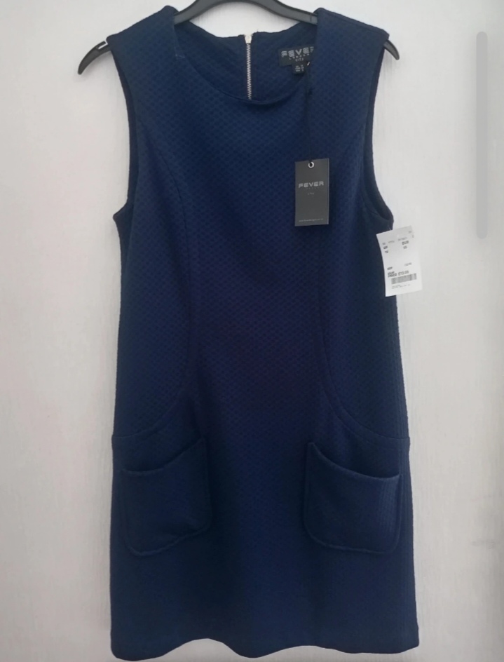 Navy fever City London formal sleevless dress size 10 new with tags