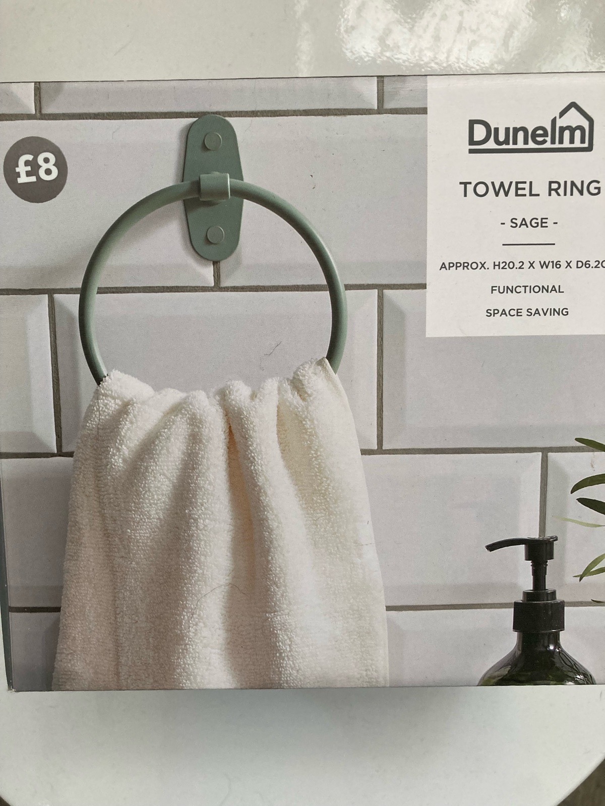 Towel ring