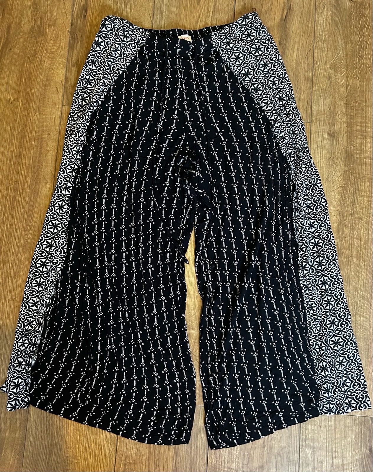 Khushi M Black Printed Wide Leg Trousers | Contrast Side Panels
