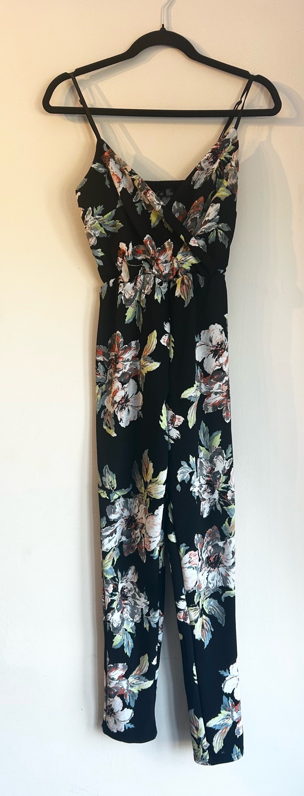 Boohoo UK 8 Black Floral Cami Jumpsuit | Cropped Leg | Wrap Front