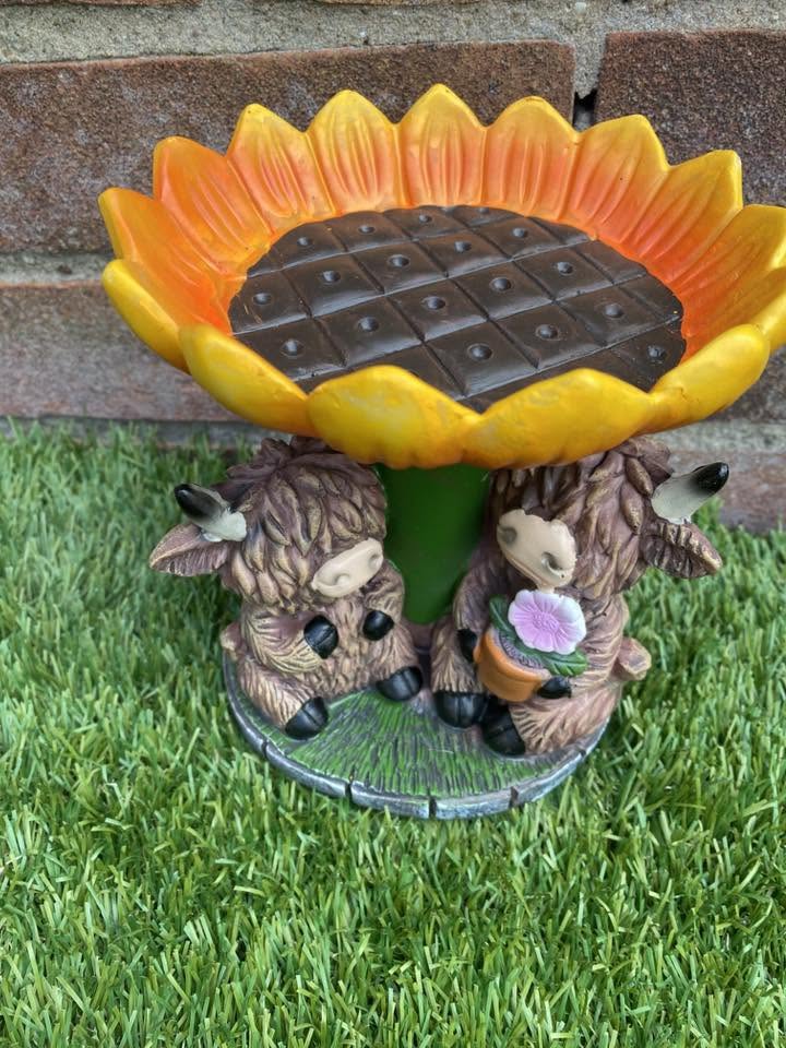 Highland Cow Bird Bath - Cuddle Coo
