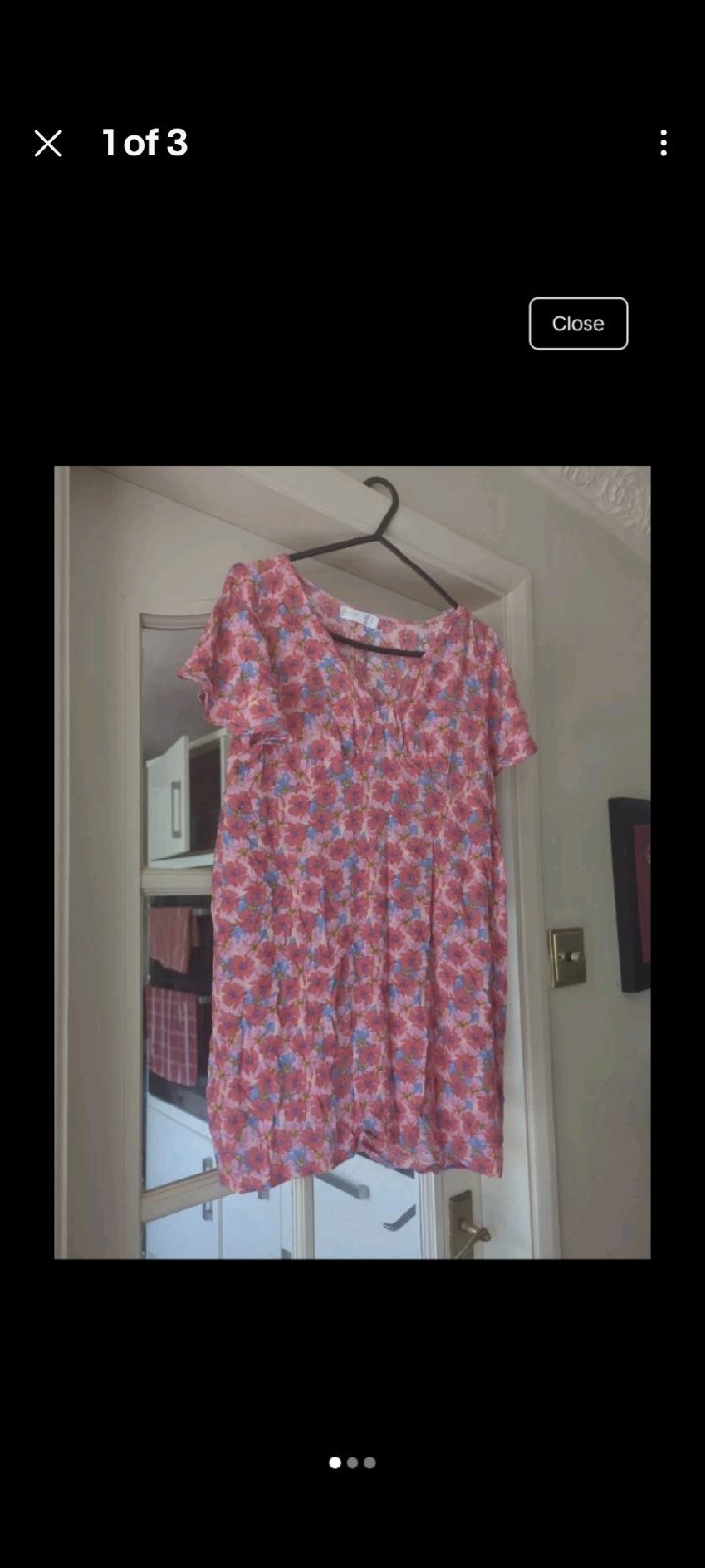 Floral pink top