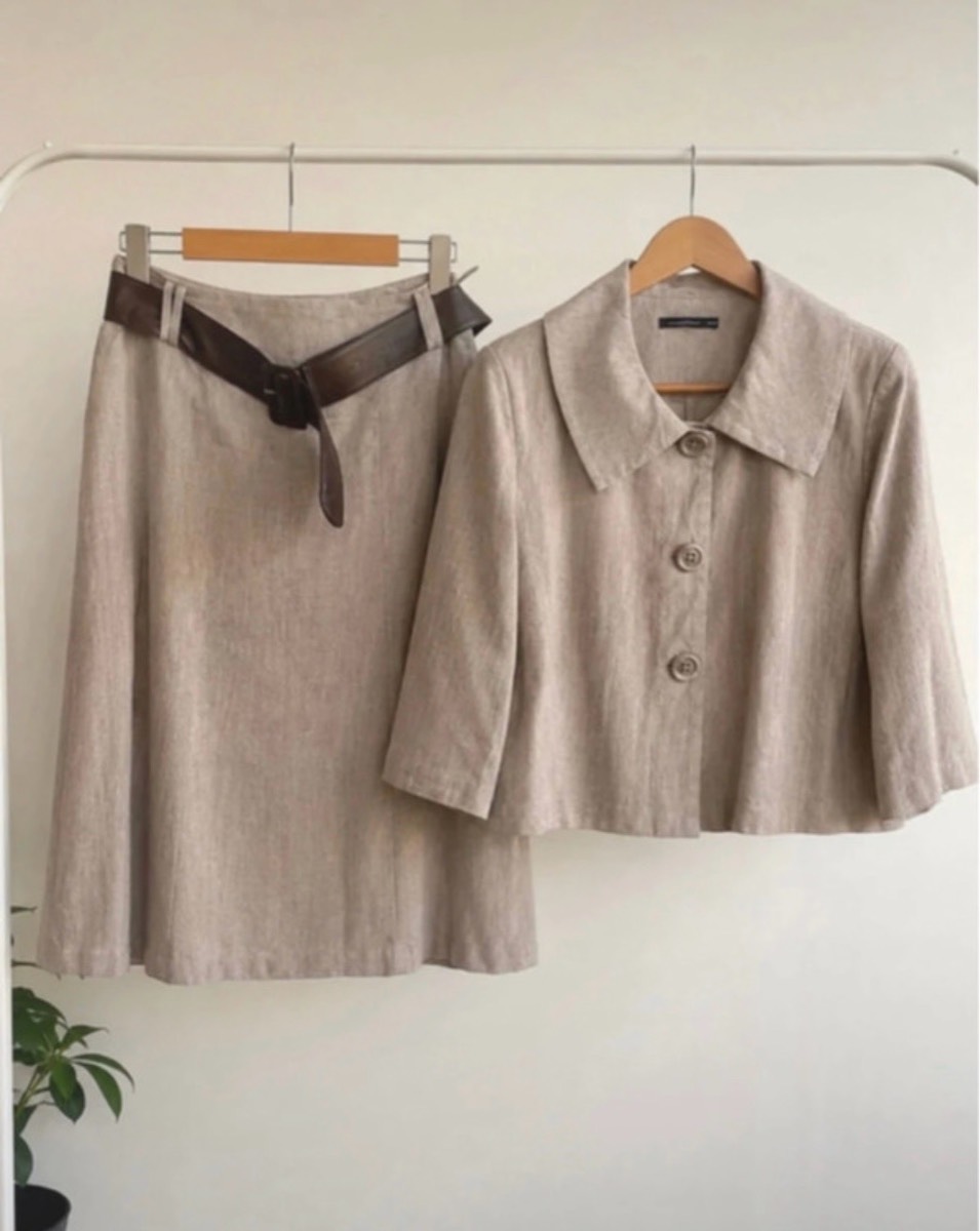 Primark Beige Two-Piece Skirt & Jacket Set with Belt