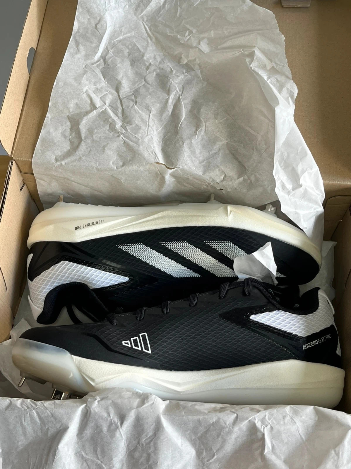 Brand new in box adidas adizero electric baseball cleats black and white mens trainers UK9