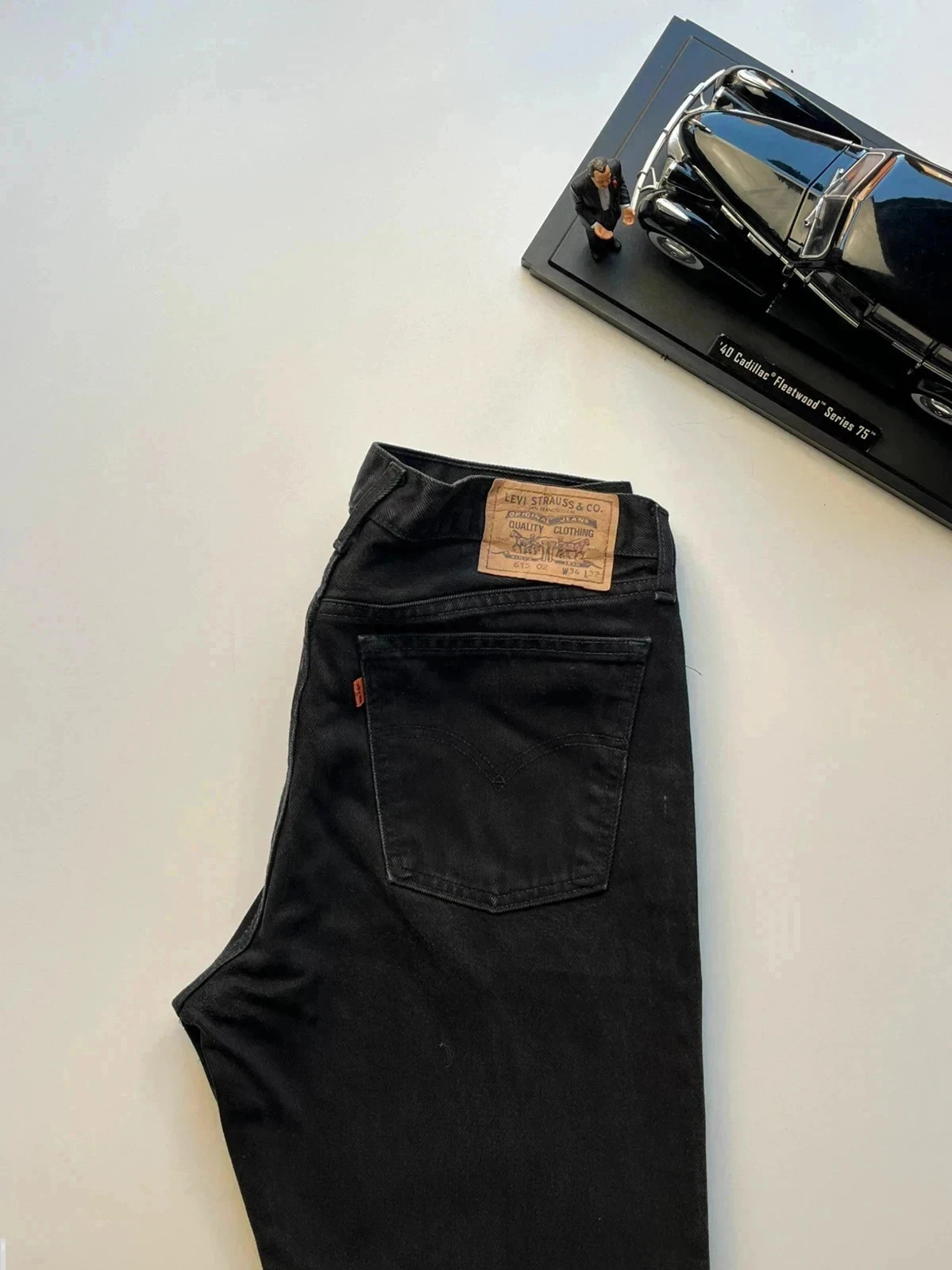 Levi’s 615 orange tab vintage mid-rise straight leg mens black jeans W32 L30 altered