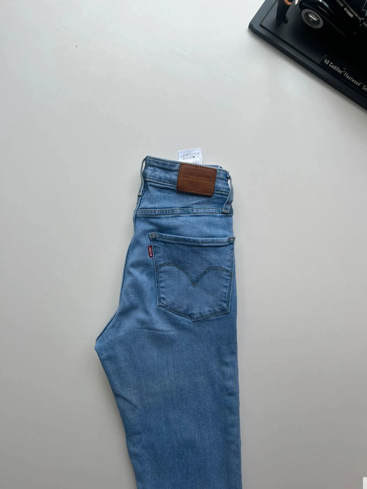 Levi’s vintage premium 725 hi-rise bootcut light blue stretch women’s jeans UK8 W26 L32