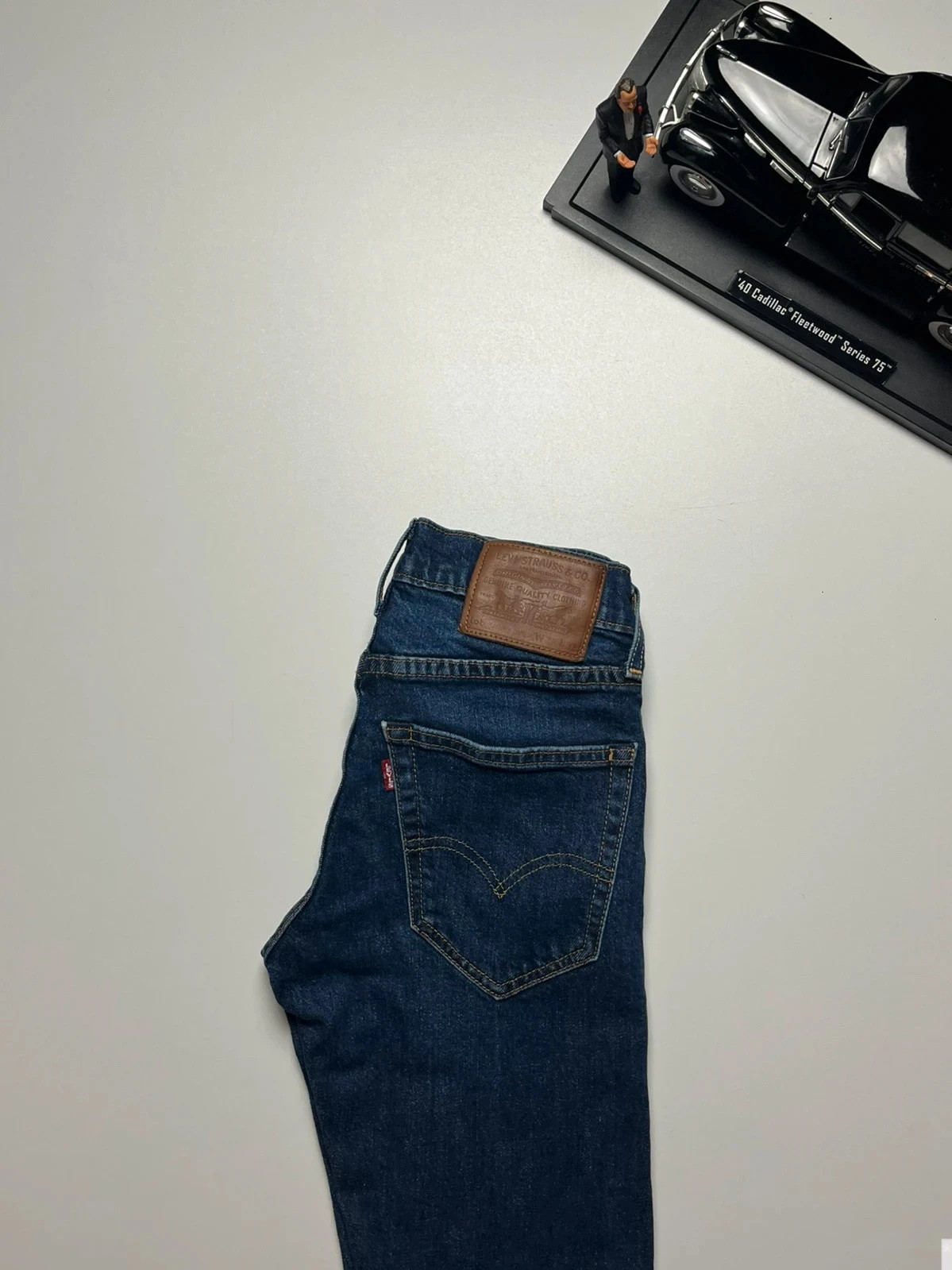 Levi’s premium skinny tapered midrise navy blue jeans Women’s uk8 W26 L31 altered