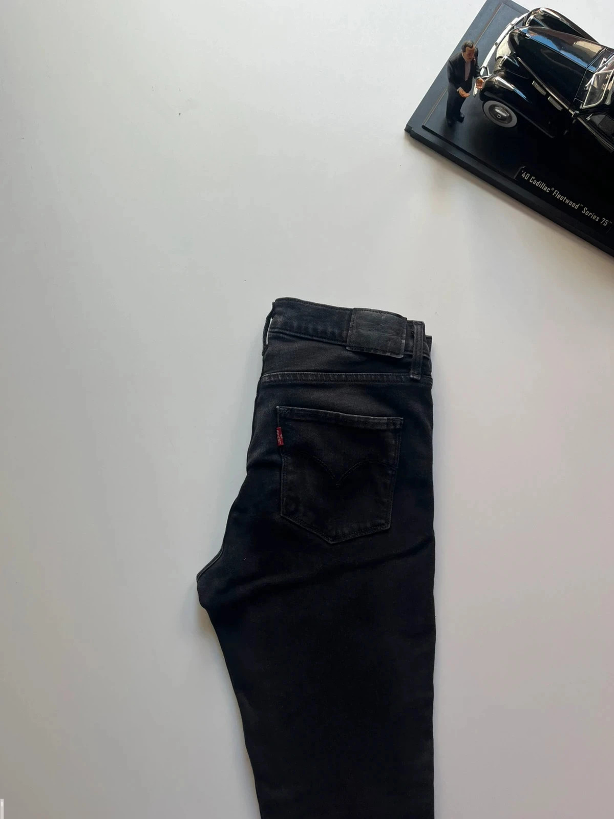 Levi’s vintage mid-rise slim taper black stretch women’s jeans UK10 W28 L32