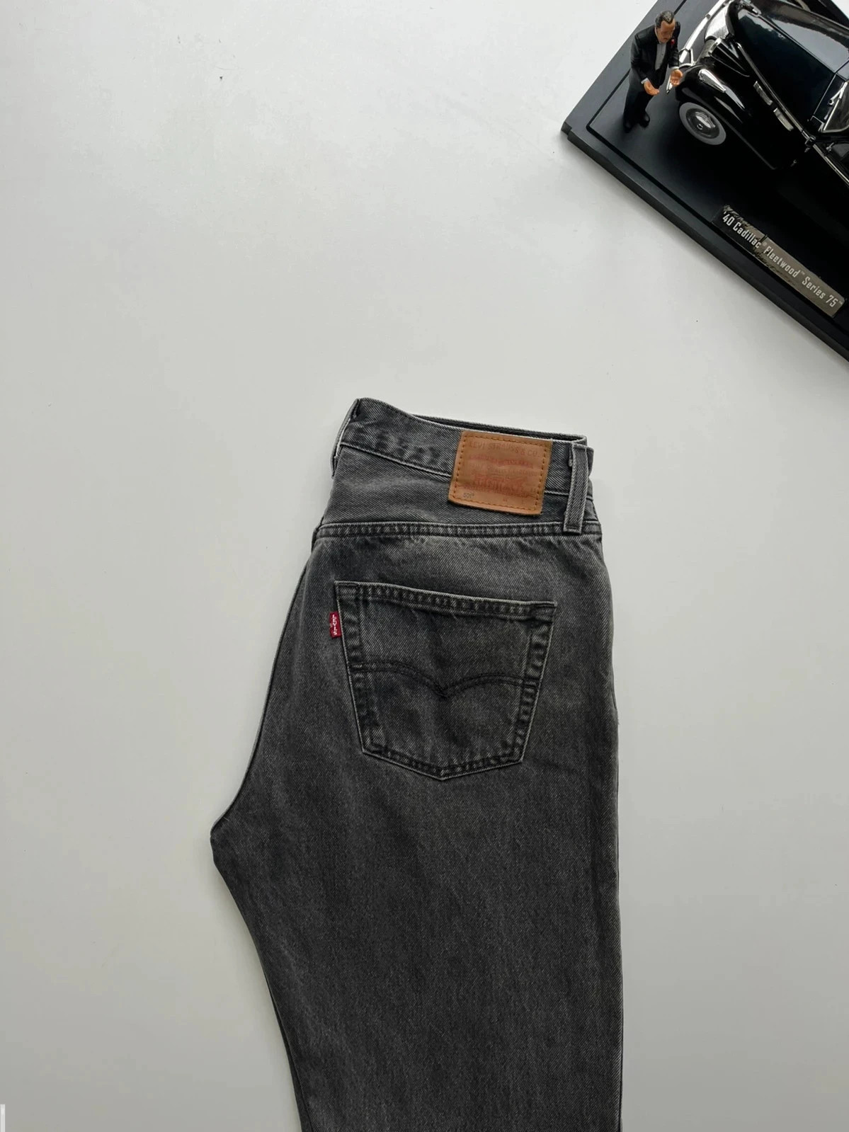 Levi’s premium 501 classic straight button fly hi-rise grey ripped women’s jeans UK10 W29 L30