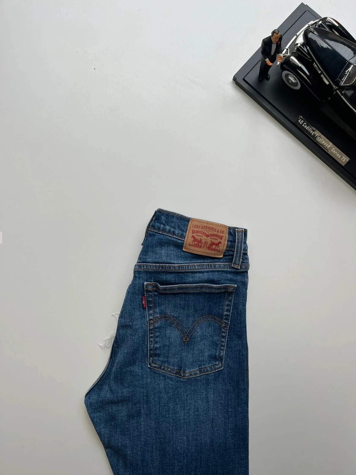 Levi’s vintage wedgie skinny raw-hem navy stretch women’s jeans UK10 W29 L27